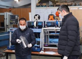 Kartal’da 3D Yazıcı, Lazer Tezgâh ve Tıbbi Yüz Maskesi